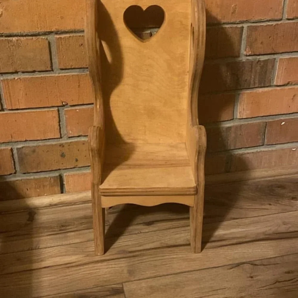 Wooden Heart-Back Accent Chair - Natural Finish